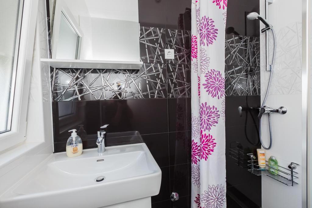 Apartman A&B Kaštela Eksteriør bilde