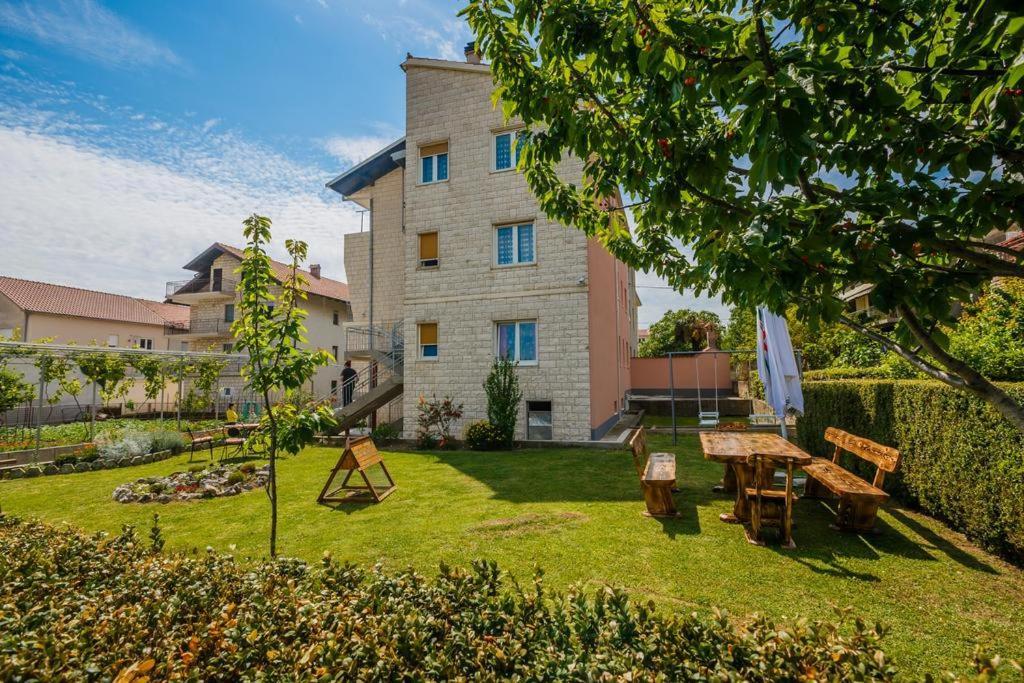 Apartman A&B Kaštela Eksteriør bilde